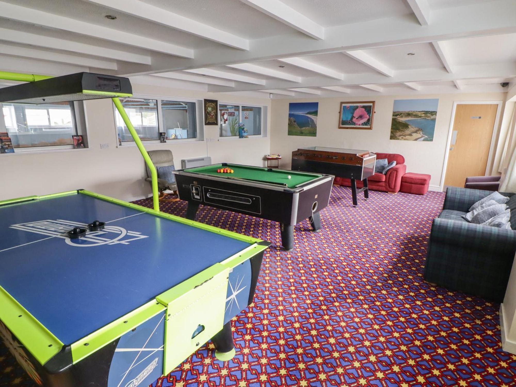 13 Gower Holiday Village Swansea Ngoại thất bức ảnh